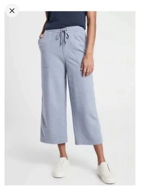 Athleta Farallon Heathered Wide Leg‎ crop pants Athleisure Size 2 Pull On